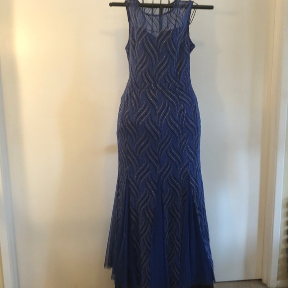 🥂Party designed Party Gown. A Candalite Design with Fun in Mind. Sz L - Picture 3 of 10